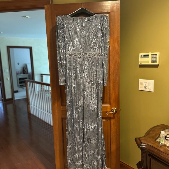 Mac Duggal Sequin Long Sleeve Sheath Gown - Picture 3 of 10